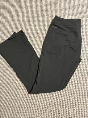 Columbia Grey Performance Pants